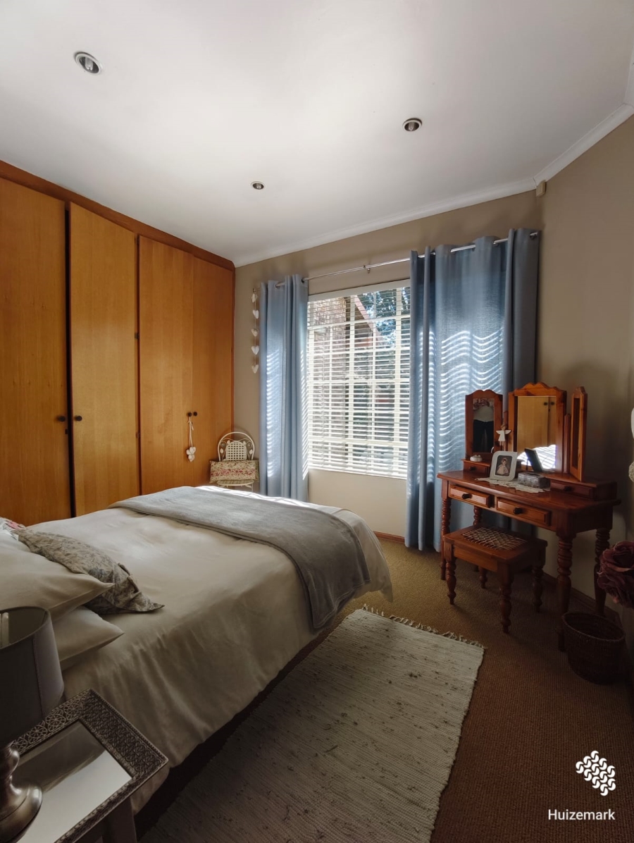 4 Bedroom Property for Sale in Vaalpark Free State
